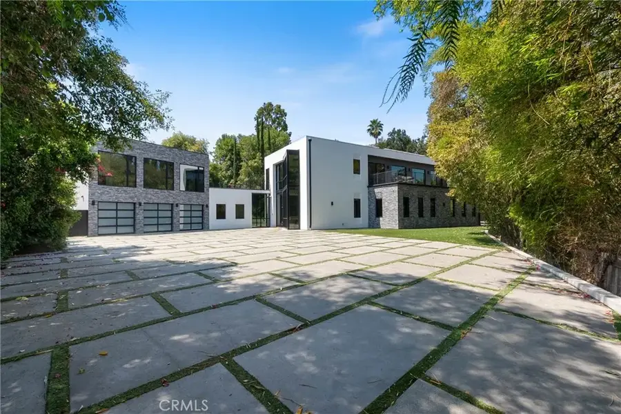 4653 Vanalden Avenue, Tarzana, CA 91356 - #3