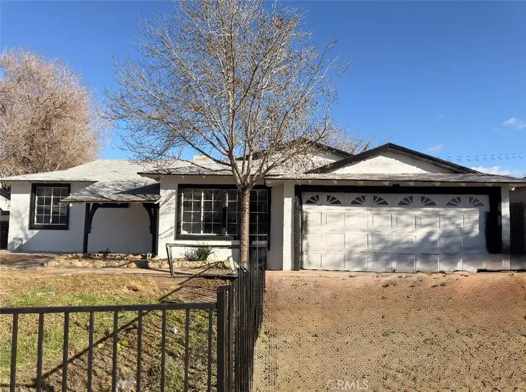 37410 Larkin Avenue, Palmdale, CA 93550 - Image #1