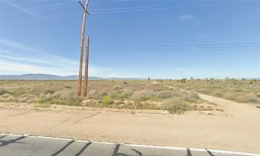 2000 Avenue L-4, Lancaster, CA 93536 - Image #3