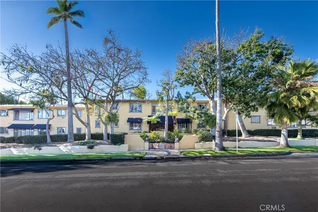 1615 N Laurel Avenue #203, Los Angeles, CA 90046 - #1