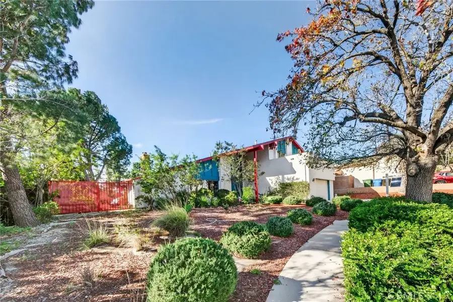 13905 Kopany, Sylmar, CA 91342 - Image #2