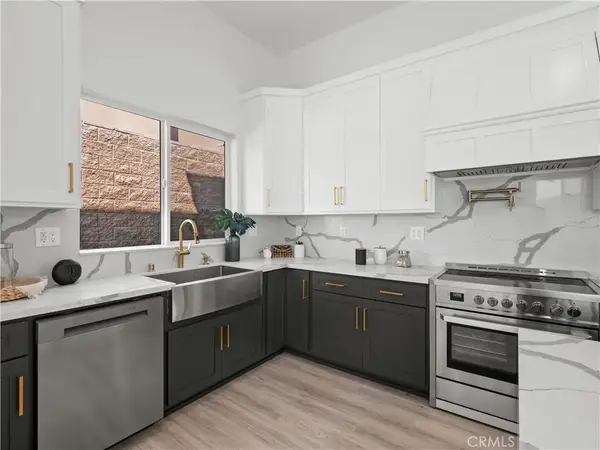 12515 Haleh Lane, Sylmar, CA 91342