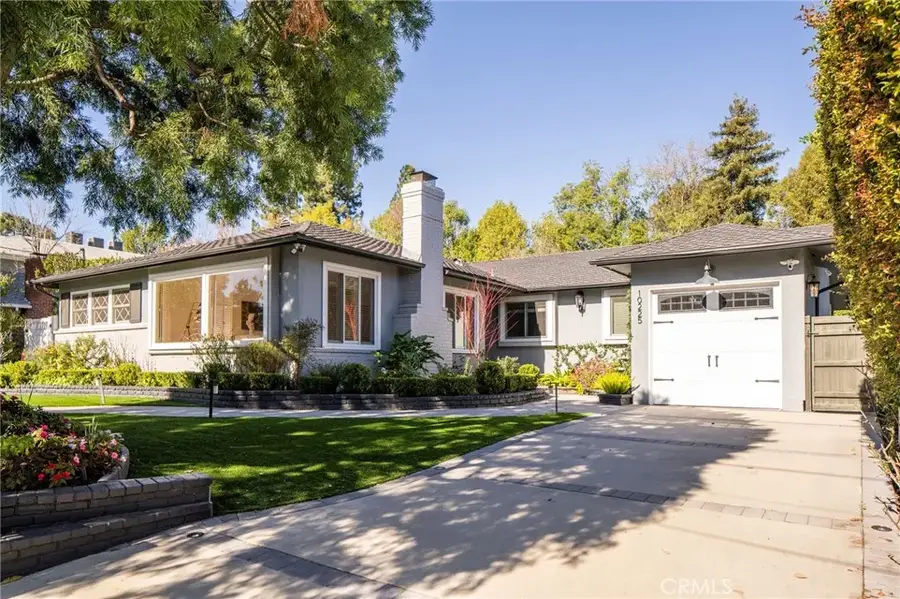 10225 Valley Spring Ln, Toluca Lake, CA 91602 - Image #2