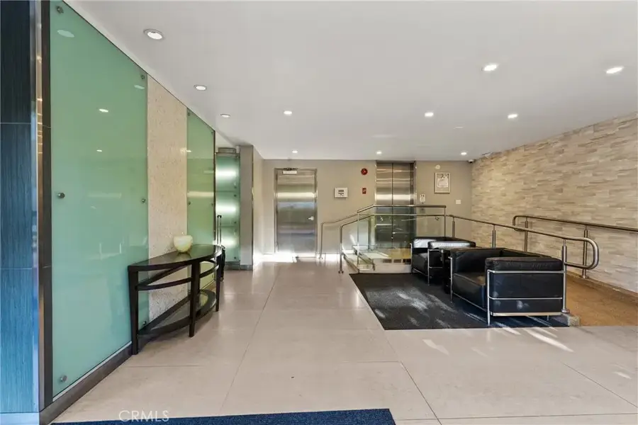 1880 Veteran Avenue #PH 306, Los Angeles, CA 90025 - Image #3