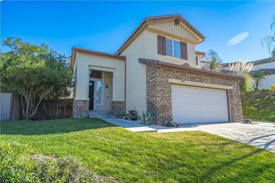 17913 Maplehurst Place, Canyon Country, CA 91387 - Image #2