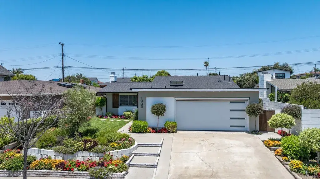 1005 Driftwood Avenue, Seal Beach, CA 90740 - Image #1