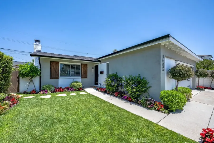 1005 Driftwood Avenue, Seal Beach, CA 90740 - Image #3