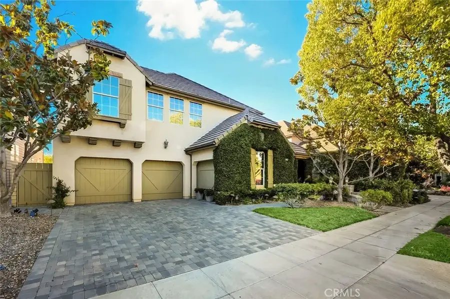 27052 Island Road, Valencia, CA 91355 - Image #2