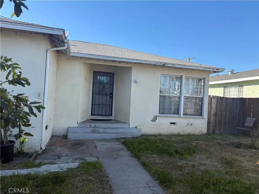 6331 Columbus Avenue, Van Nuys, CA 91411 - #2