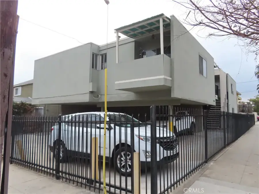 2204 W 26th, Los Angeles, CA 90018 - #2