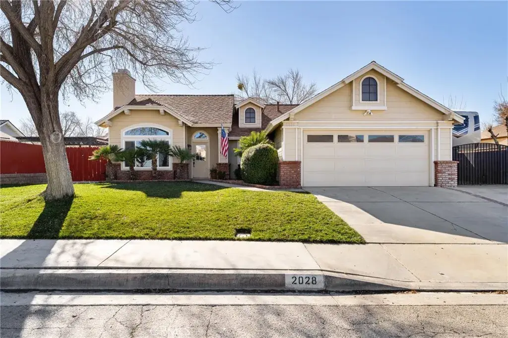 2028 W Avenue K10, Lancaster, CA 93536 - Image #1