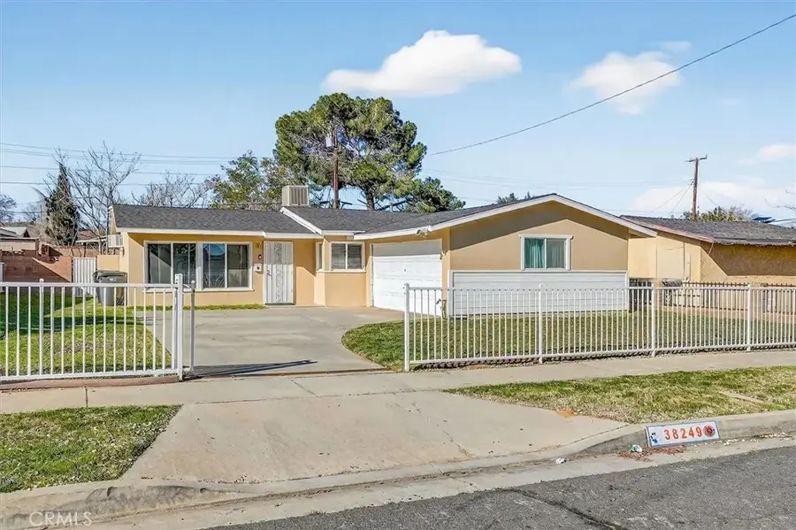 38249 Gunton, Palmdale, CA 93550 - Image #2