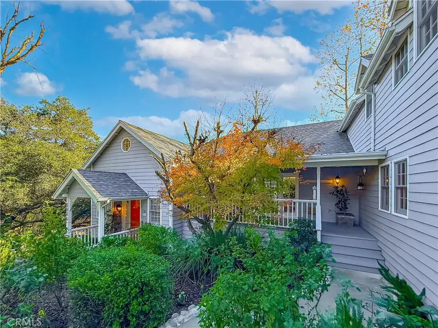 5846 Fairview Place, Agoura Hills, CA 91301 - Image #2