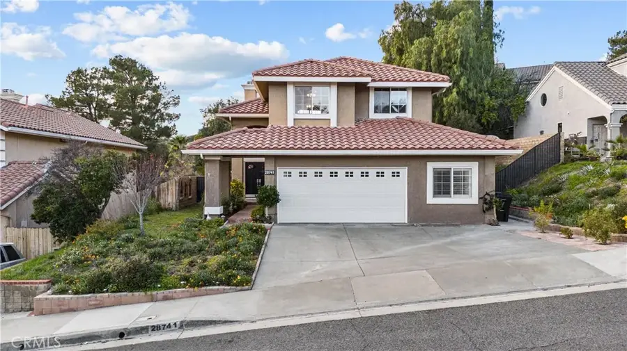 28741 Park Woodland, Saugus, CA 91390 - Image #2