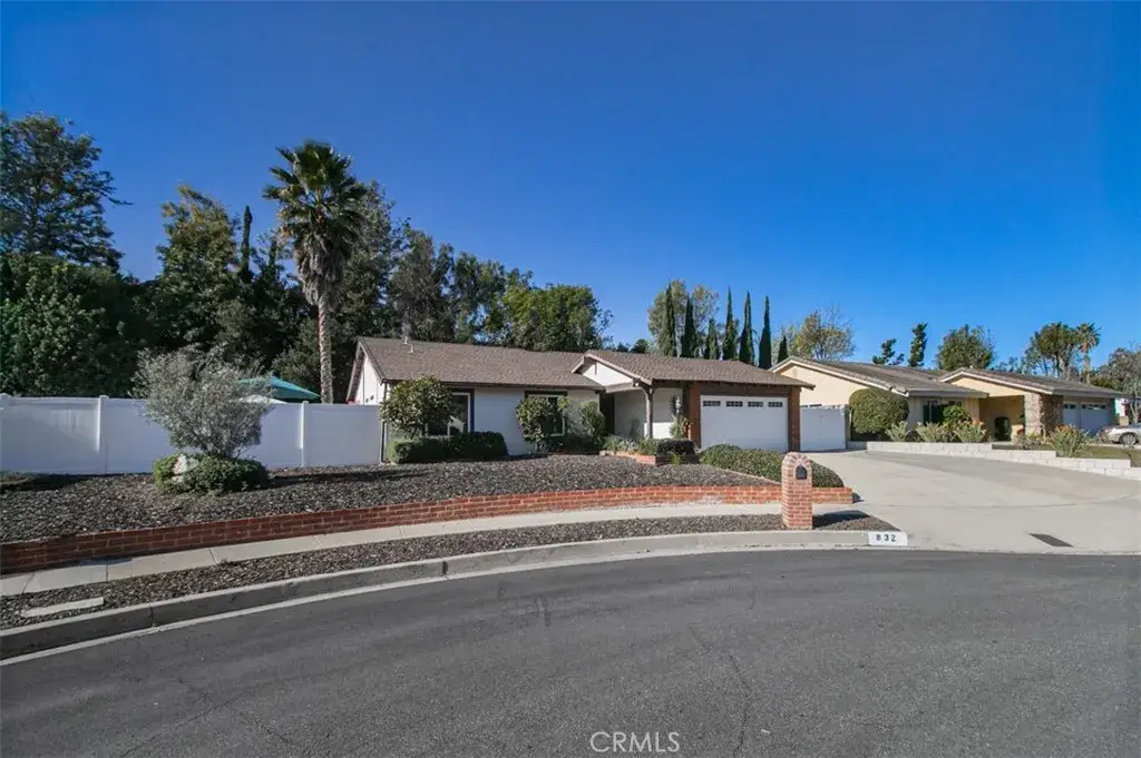 832 Ballina Court, Newbury Park, CA 91320 - Image #1