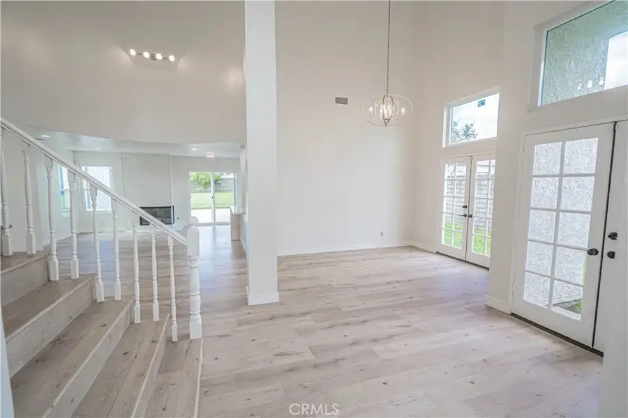 9633 Lilly Court, Northridge, CA 91325 - #3