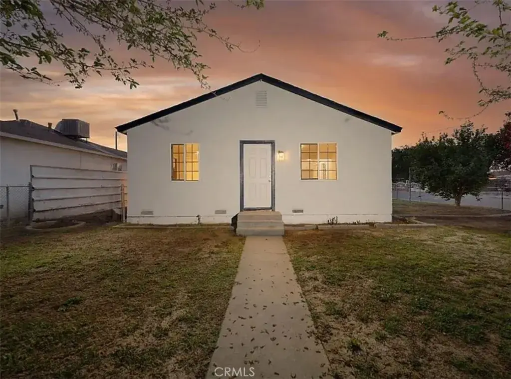 401 Mcclean, Bakersfield, CA 93307 - Image #1