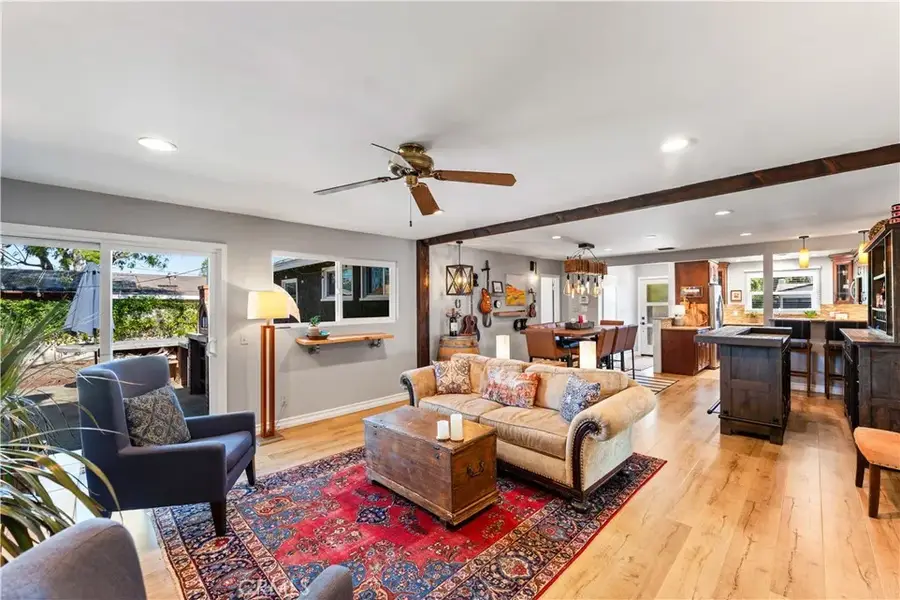 1335 El Monte Drive, Simi Valley, CA 93065 - Image #2