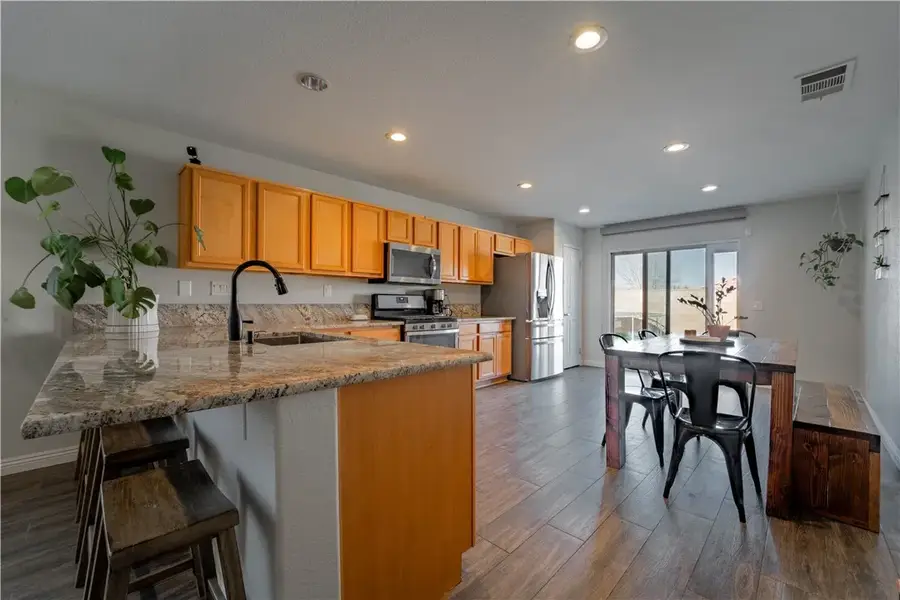 3033 De Flores, Lancaster, CA 93535 - Image #3