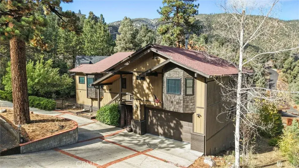 2316 Cedarwood Drive, Pine Mountain Club, CA 93222 - Image #1