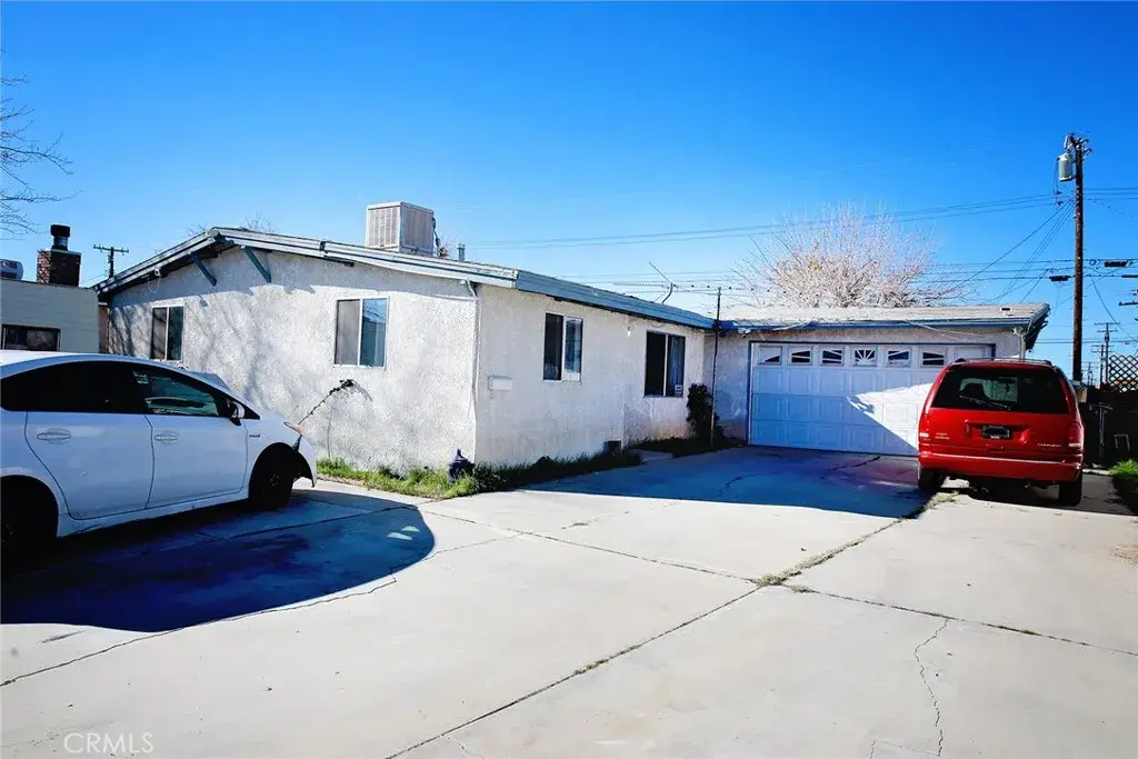 44129 Carolside, Lancaster, CA 93535 - Image #1