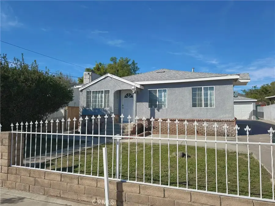14233 Dyer Street, Sylmar, CA 91342 - Image #2