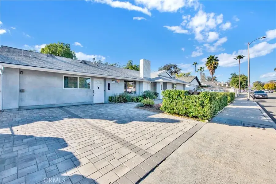 7735 Babcock Avenue, North Hollywood, CA 91605 - Image #2