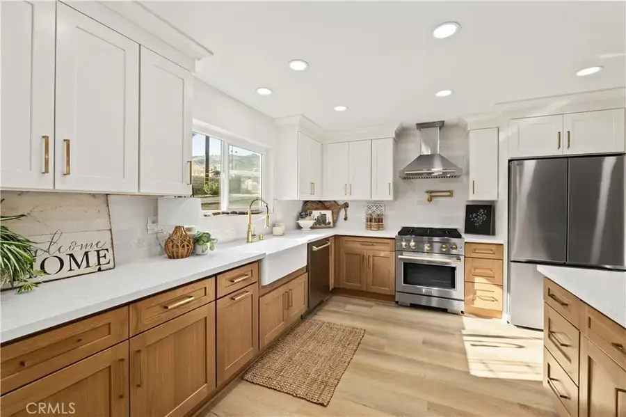 329 E Lago Lindo Road, Palmdale, CA 93550 - #2