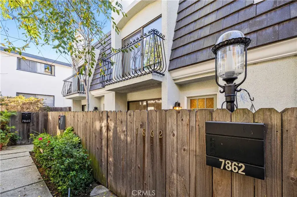 7862 W Manchester, Playa Del Rey, CA 90293 - Image #1