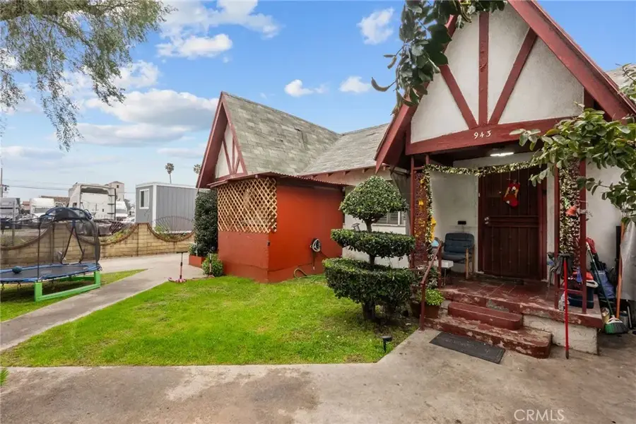 943 W 65th Street, Los Angeles, CA 90044 - Image #3