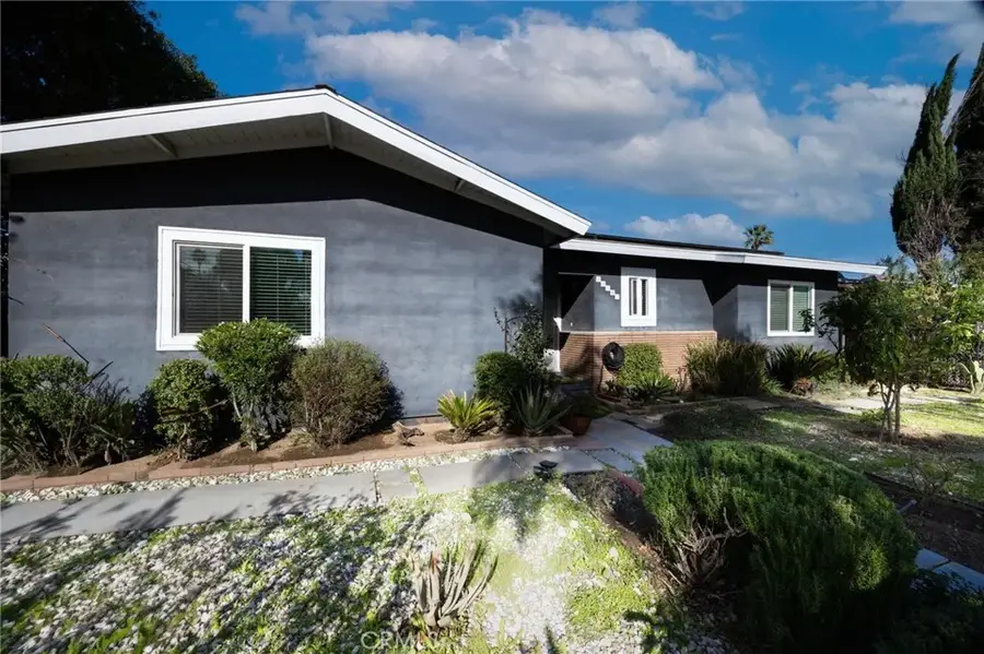 20363 Roscoe, Winnetka, CA 91306 - #2