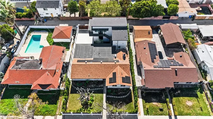 20200 Lassen, Chatsworth, CA 91311 - #2