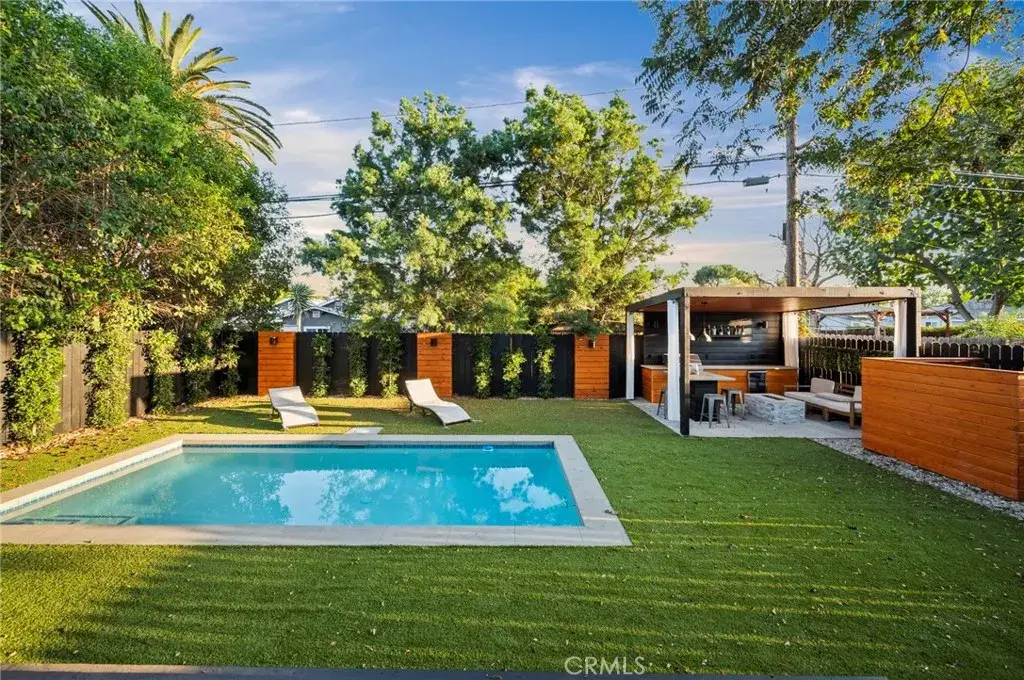 14328 Emelita Street, Sherman Oaks, CA 91401 - Image #1