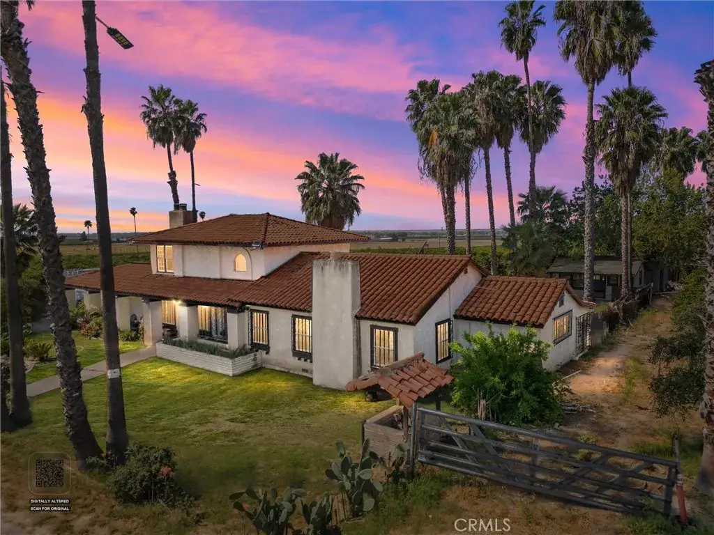 552 Pepper, Bakersfield, CA 93307 - #1