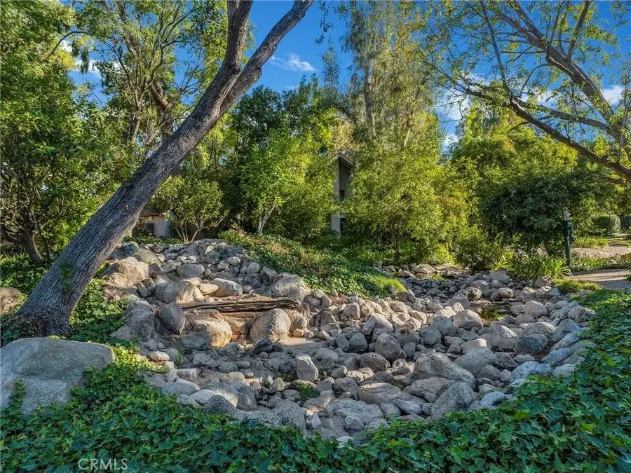 7050 Shoup Avenue #225, Canoga Park, CA 91303 - Image #2