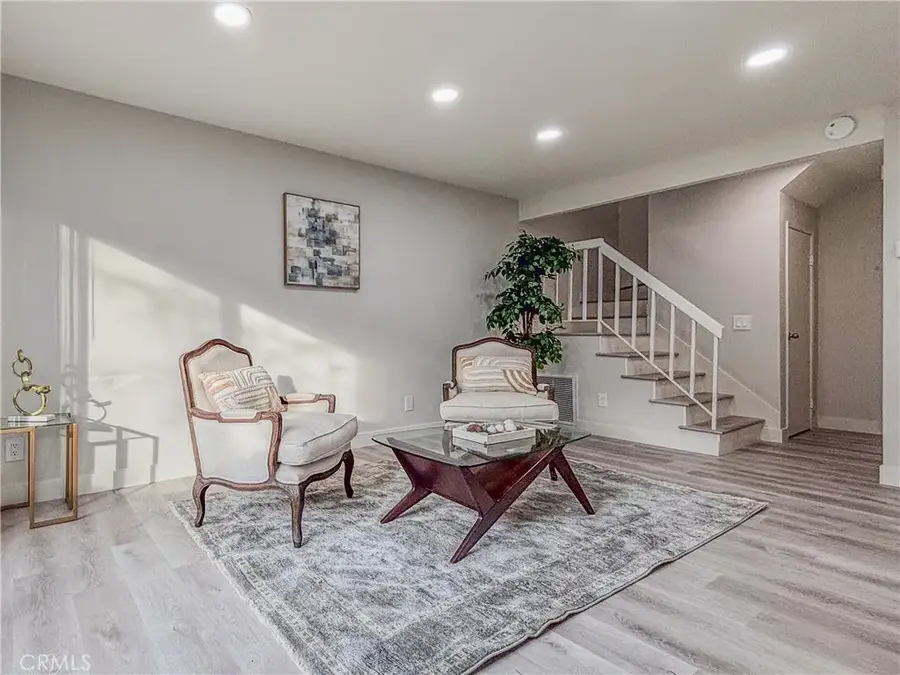 12302 Runnymede Street #4, North Hollywood, CA 91605 - Image #2