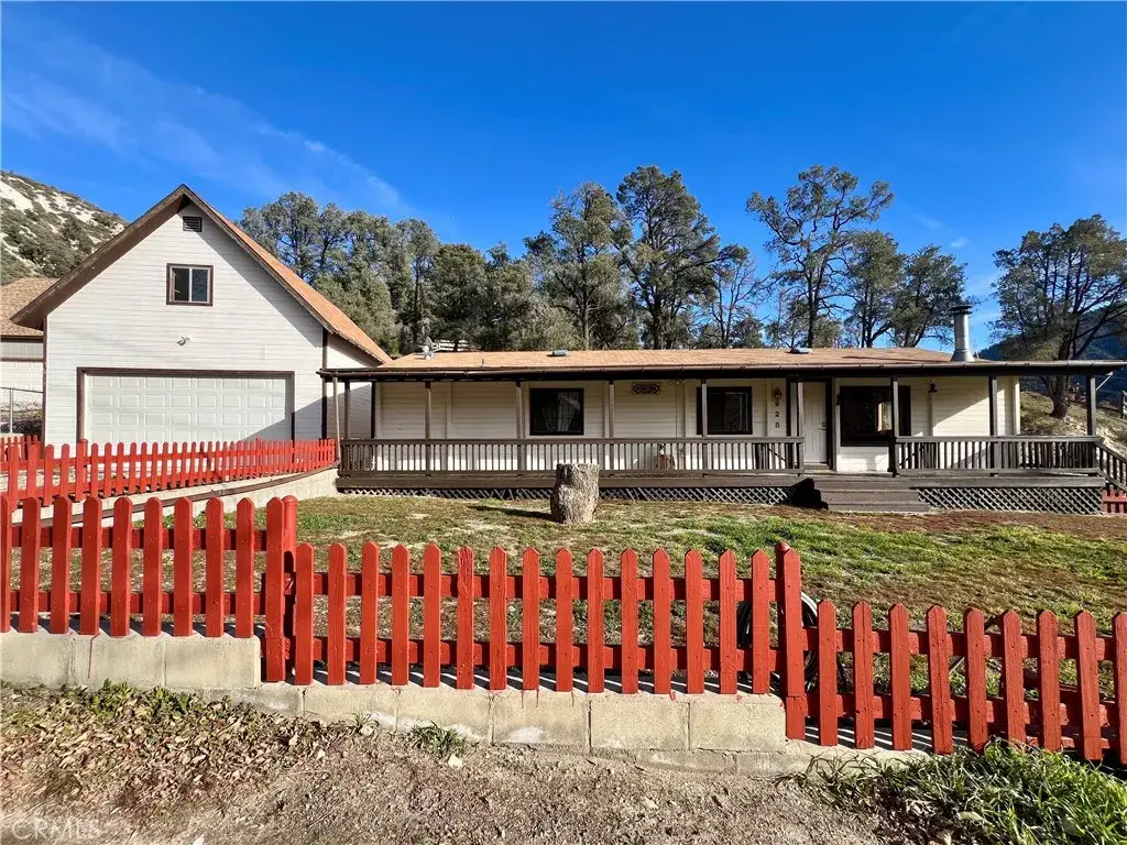 928 Elm, Frazier Park, CA 93225 - #1