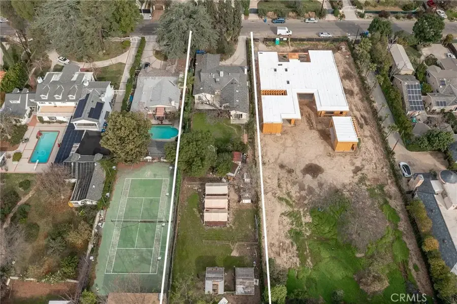 23440 Collins Street, Woodland Hills, CA 91367 - #2