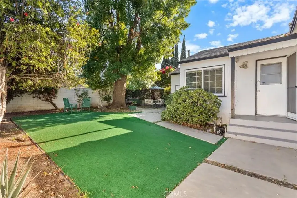 17900 Hatteras, Encino, CA 91316 - Image #1