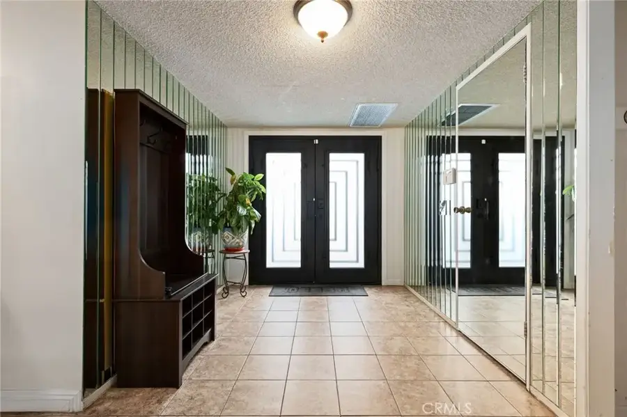 12601 Daryl, Granada Hills, CA 91344 - Image #3