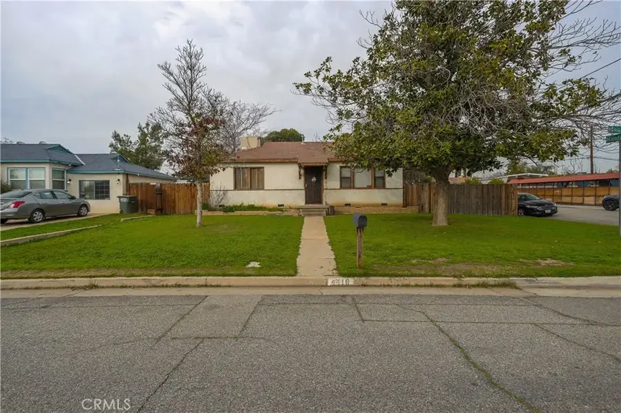 4416 Mesa, Bakersfield, CA 93306 - #2
