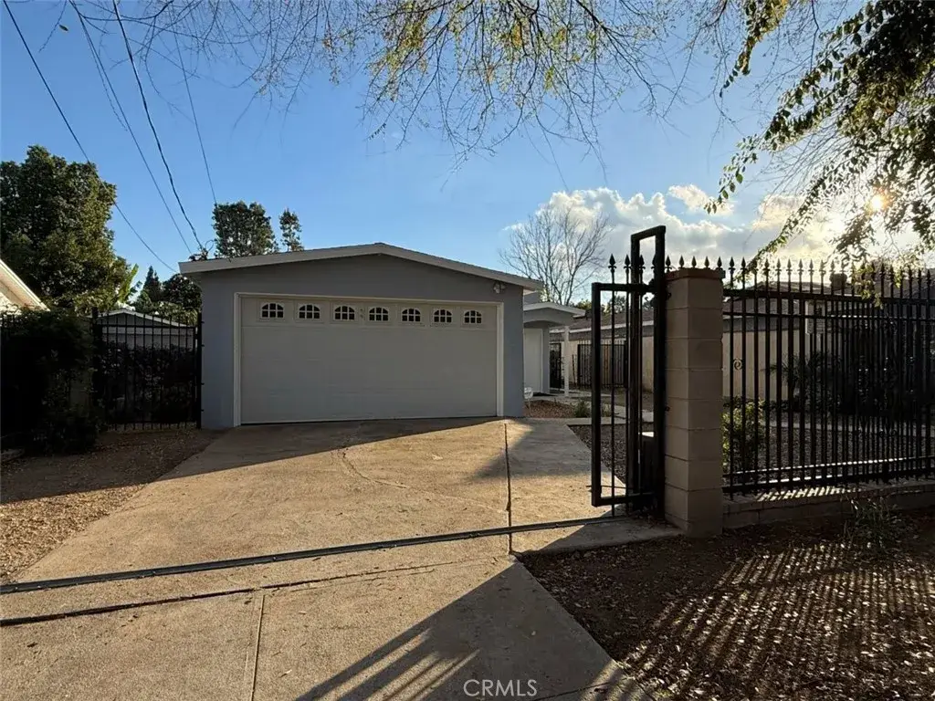 19512 Leadwell, Reseda, CA 91335 - Image #1