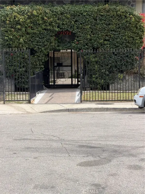 10707 New Haven #37, Sun Valley, CA 91352