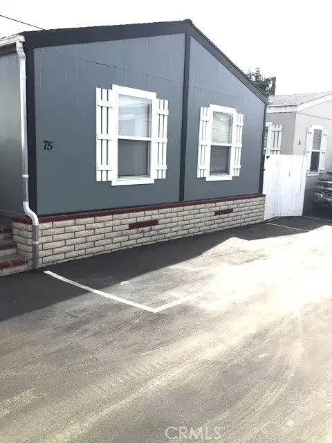 7560 Woodman #75, Van Nuys, CA 91405 - #1