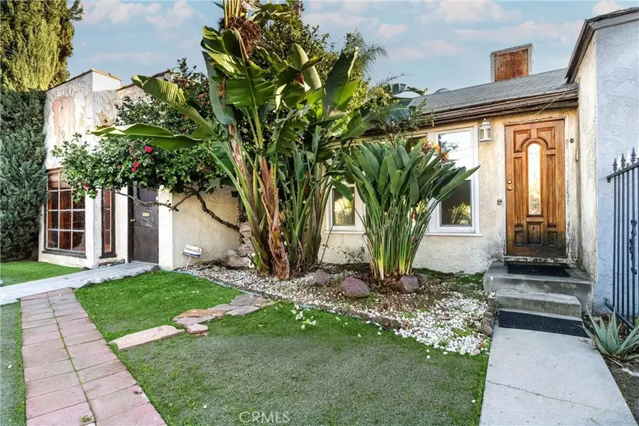 11170 Burbank, North Hollywood, CA 91601 - Image #2