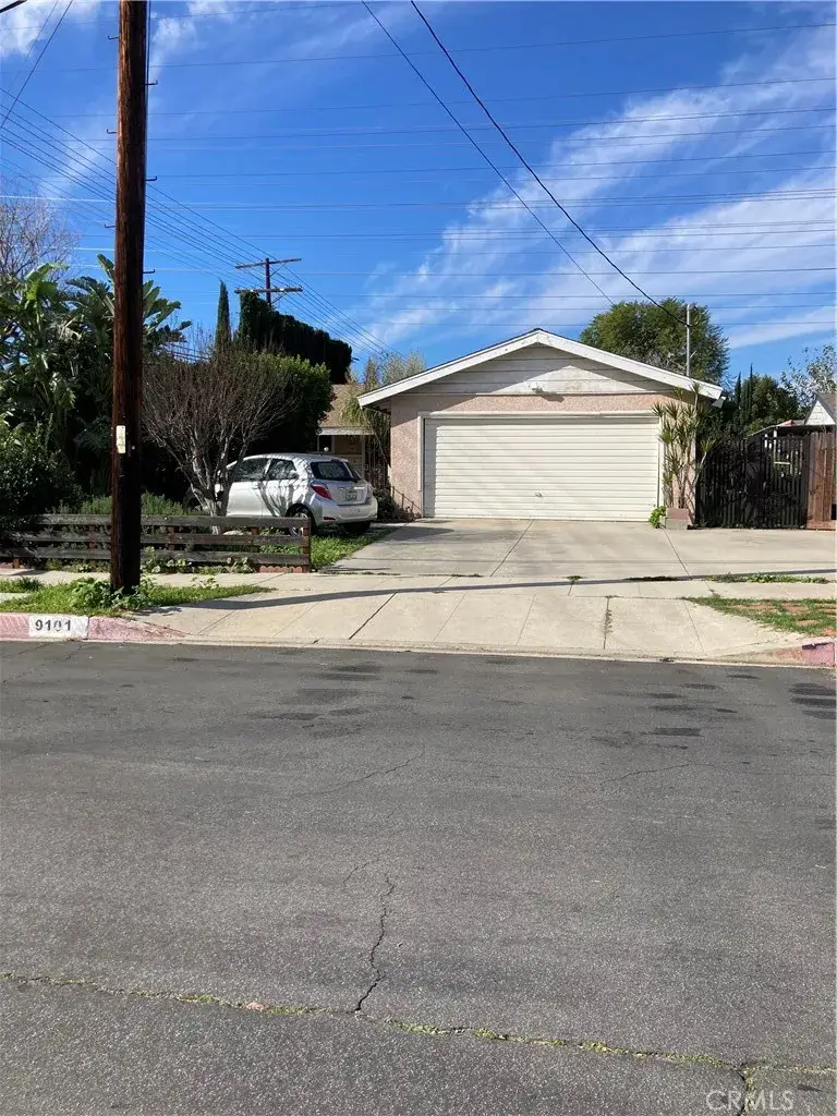 9101 Geyser, Northridge, CA 91324 - #1
