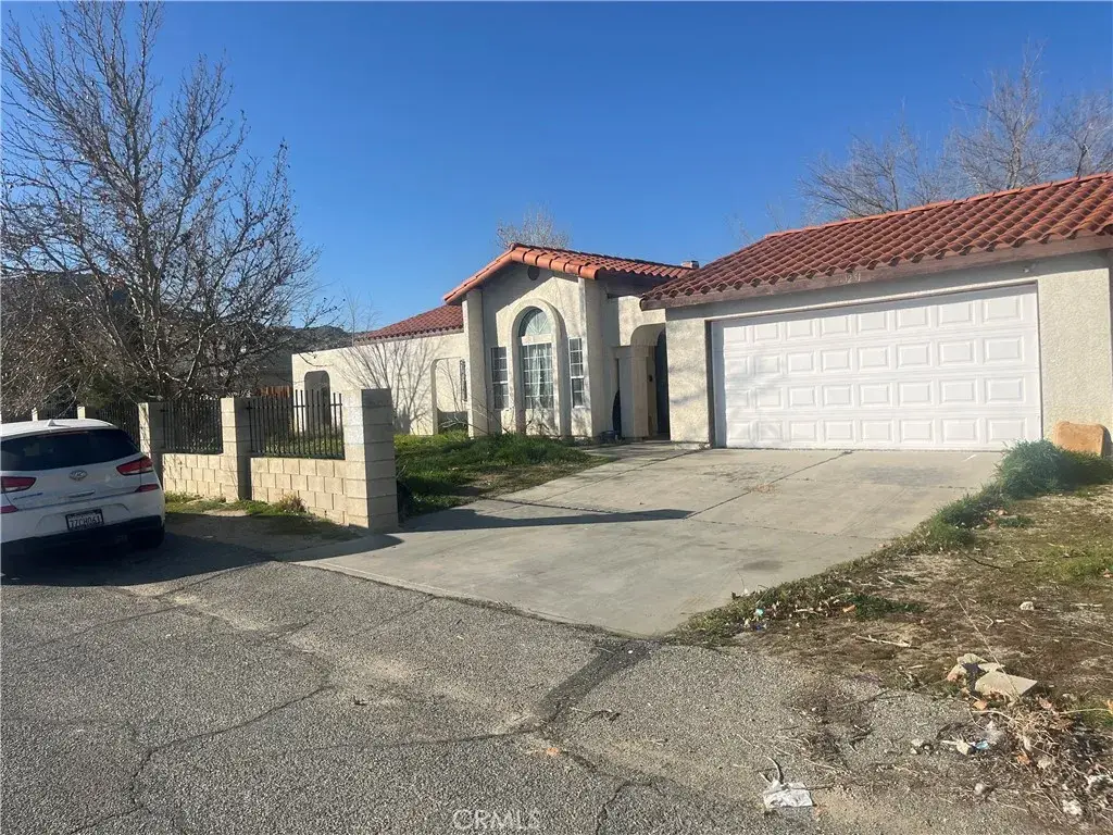 40251 Fieldspring Street, Lake Los Angeles, CA 93591 - #1