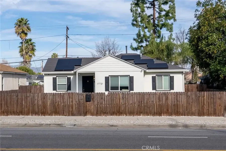 17731 Burbank Boulevard, Encino, CA 91316 - Image #3