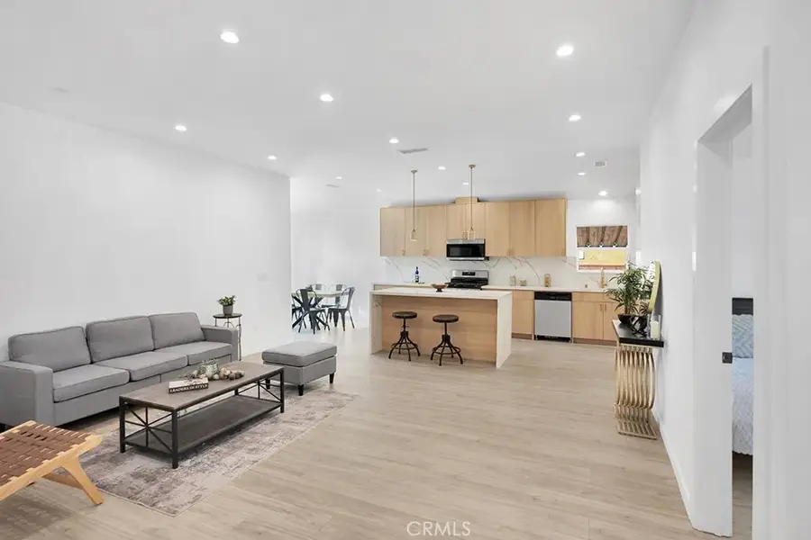 14868 Envoy, Sylmar, CA 91342 - Image #3