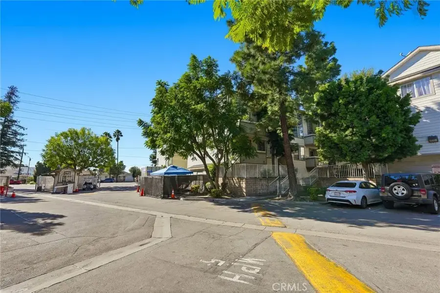 11150 Glenoaks, Pacoima, CA 91331 - Image #2